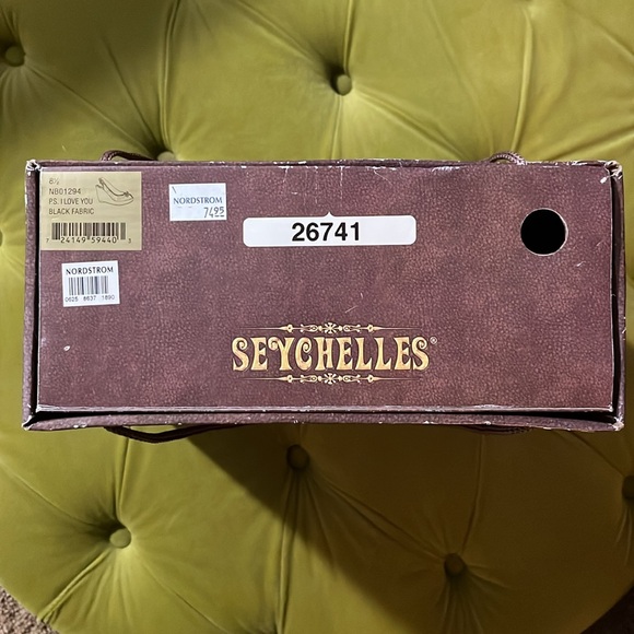 Seychelles Brand New, Never Worn, Polka Dot  Peep Toe Wedges - Picture 4 of 4